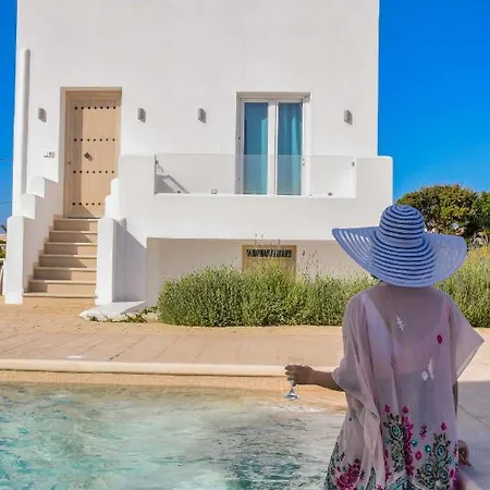 Divine Naxos Villa *