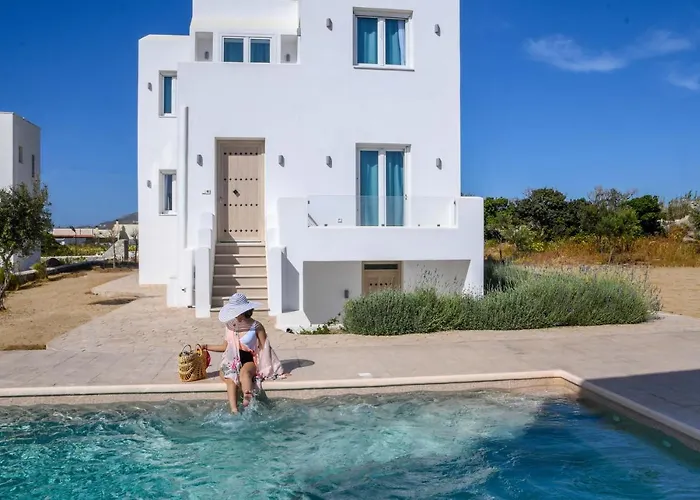 Divine Naxos Villa *
