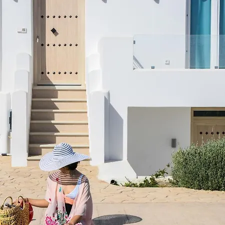 Divine Naxos Pláka