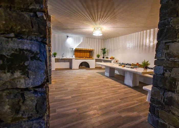 Divine Naxos * Pláka