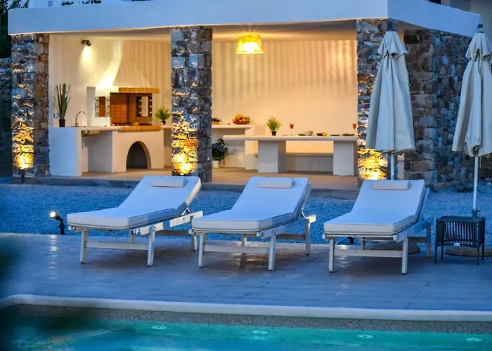 Divine Naxos * Pláka